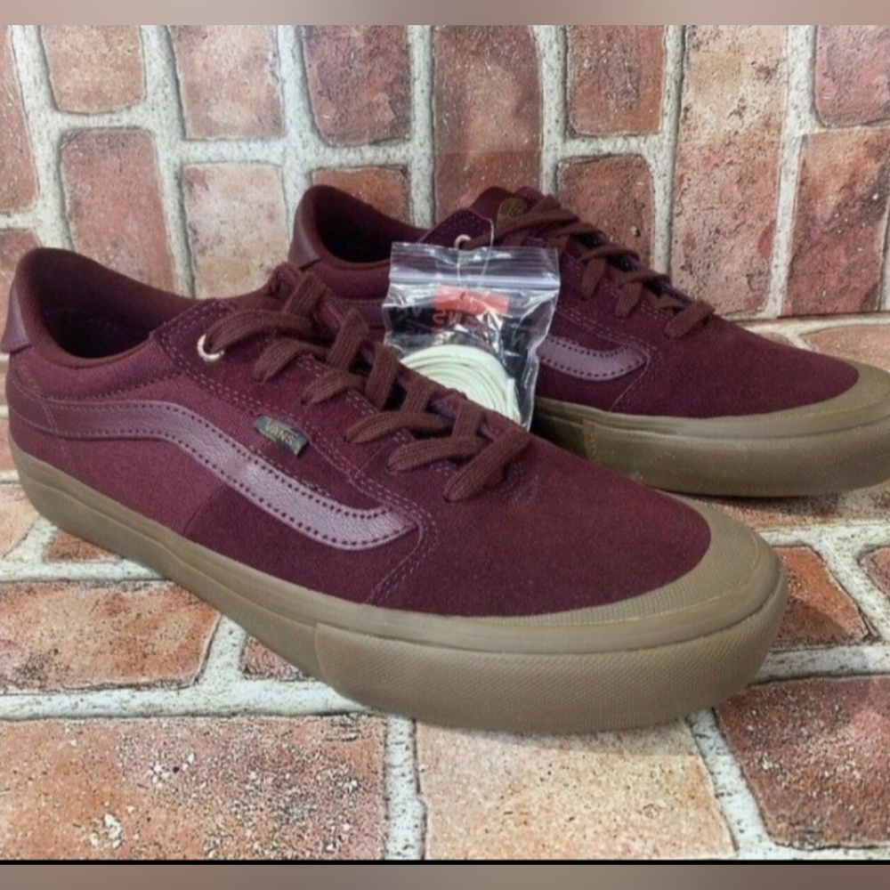 Vans skate shoes